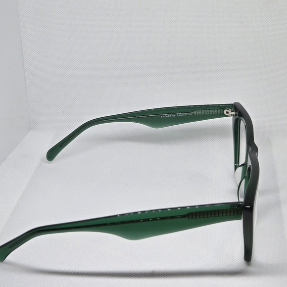 Cat-Eye Glasses - Picture 5 of 9